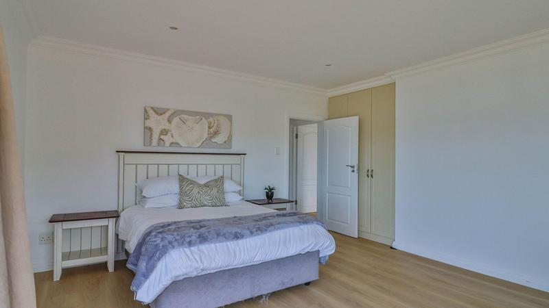 To Let 6 Bedroom Property for Rent in Pinnacle Point Golf Estate Western Cape